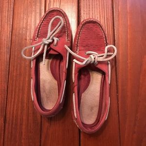 Frye Women’s Leather Boat Shoe // Red // Size 7